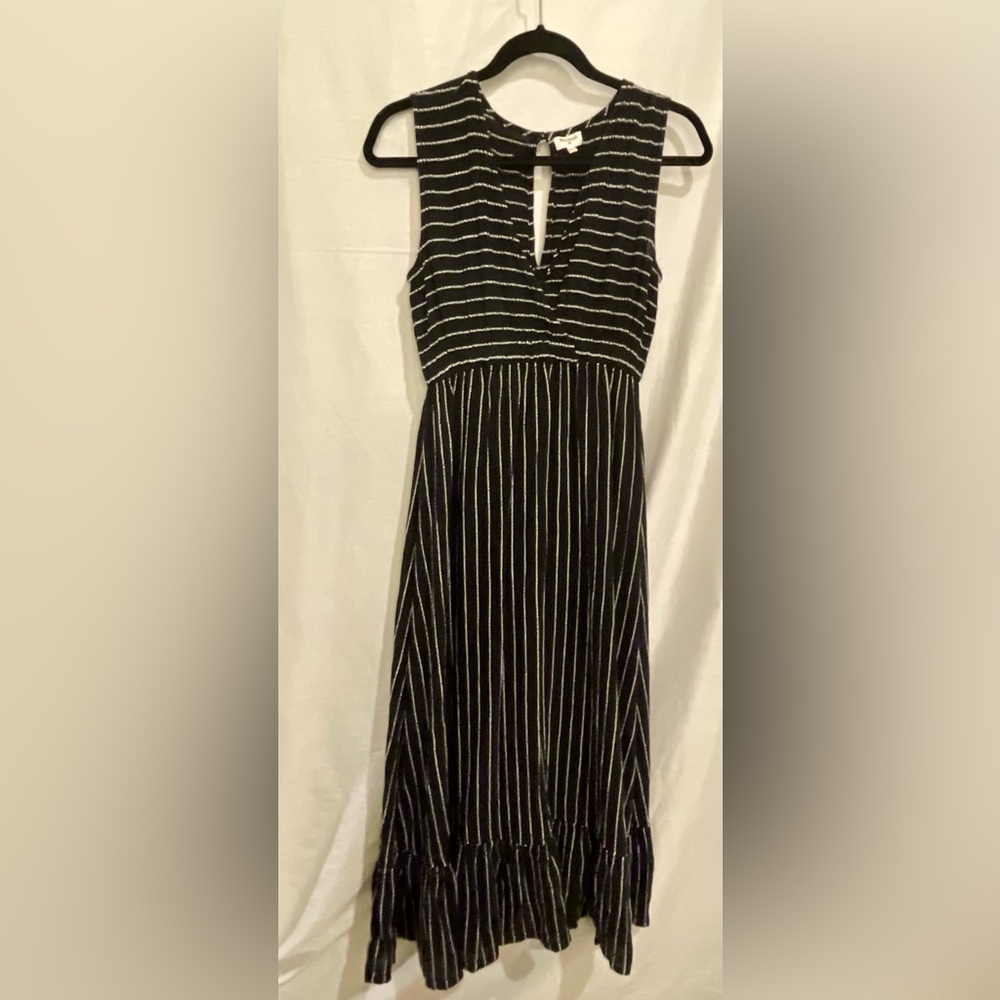 Quality fabric Black&White Textured long Boho dress w detail at the hemline.